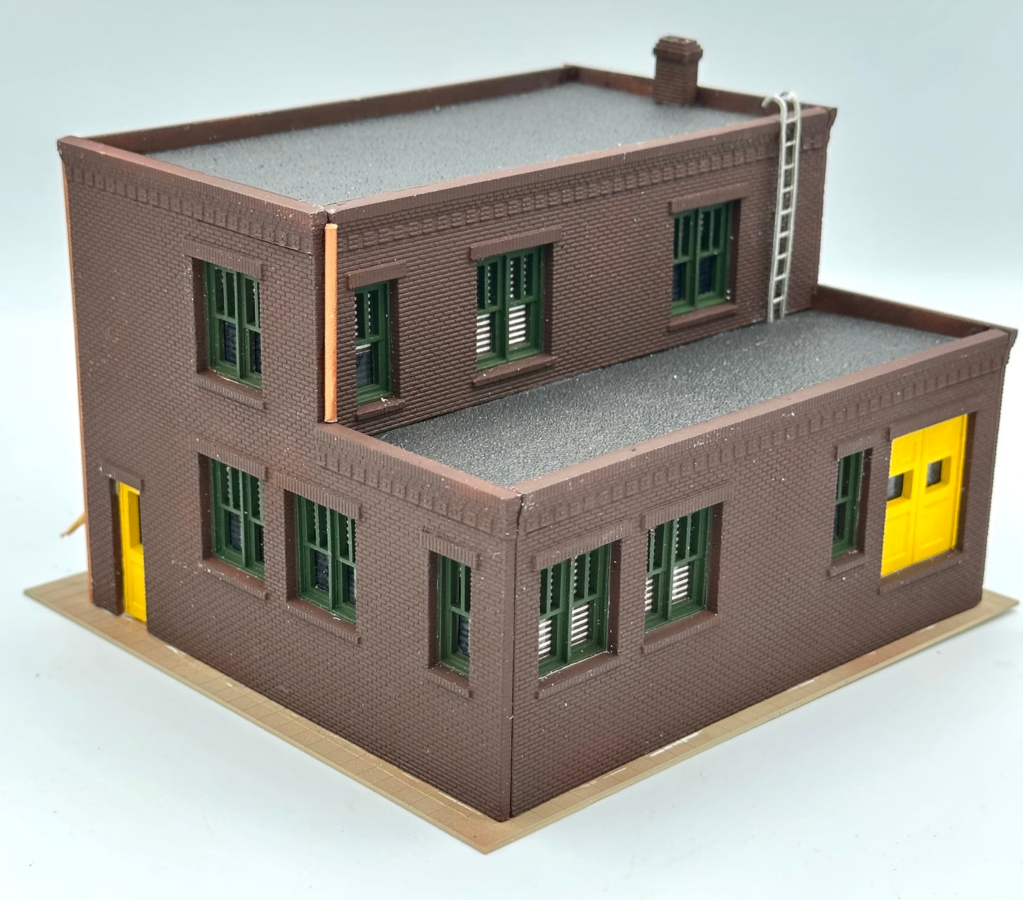 Woodland Scenics HO Scale Custom Built/ Painted "Duke's Wholesale Paints" New Diorama