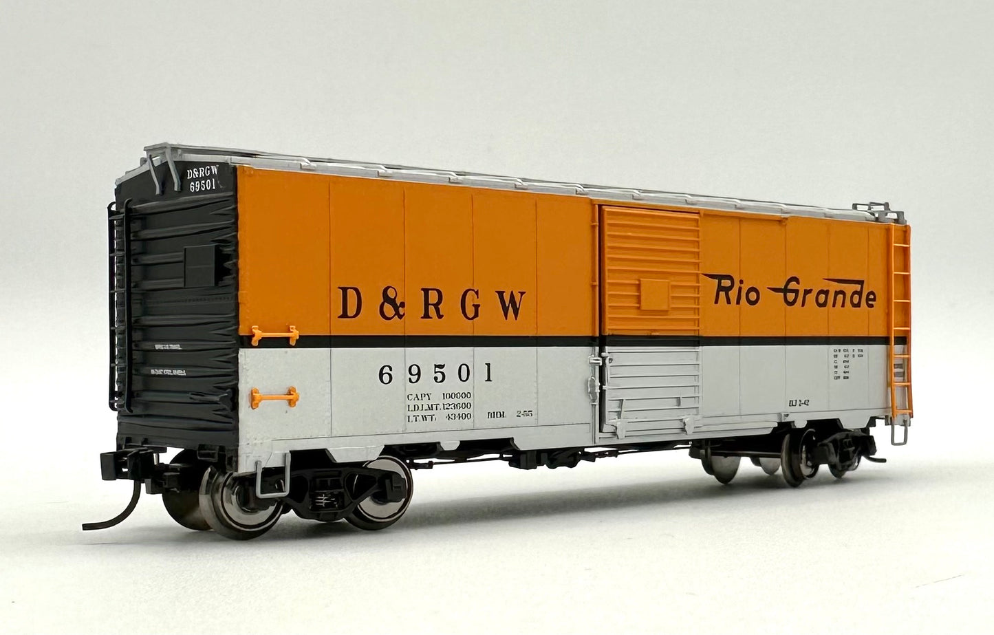 Marklin/Trix 24902-8 HO Scale "D&RGW Box Car D&RGW 69501