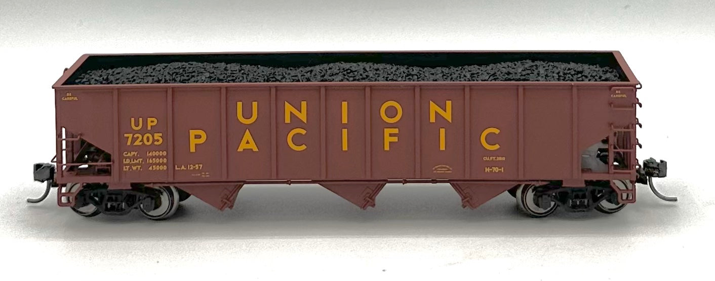 Marklin 45800 HO Scale Union Pacific 4 Hopper with Coal loads Car Set Kadee Couplers