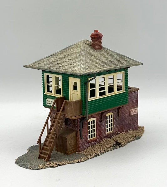 Atlas HO Scale Trackside Signal Tower Custom painted and Weathered