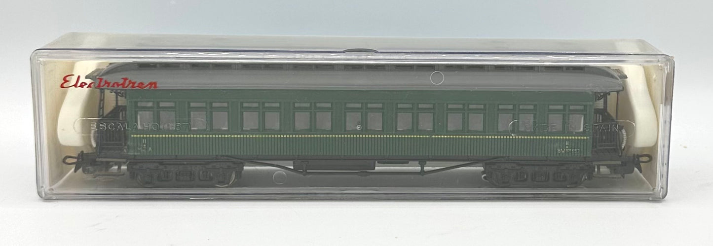 Electrotren 5003 Vintage HO Scale Passenger Car Lighted 3-Rail AC