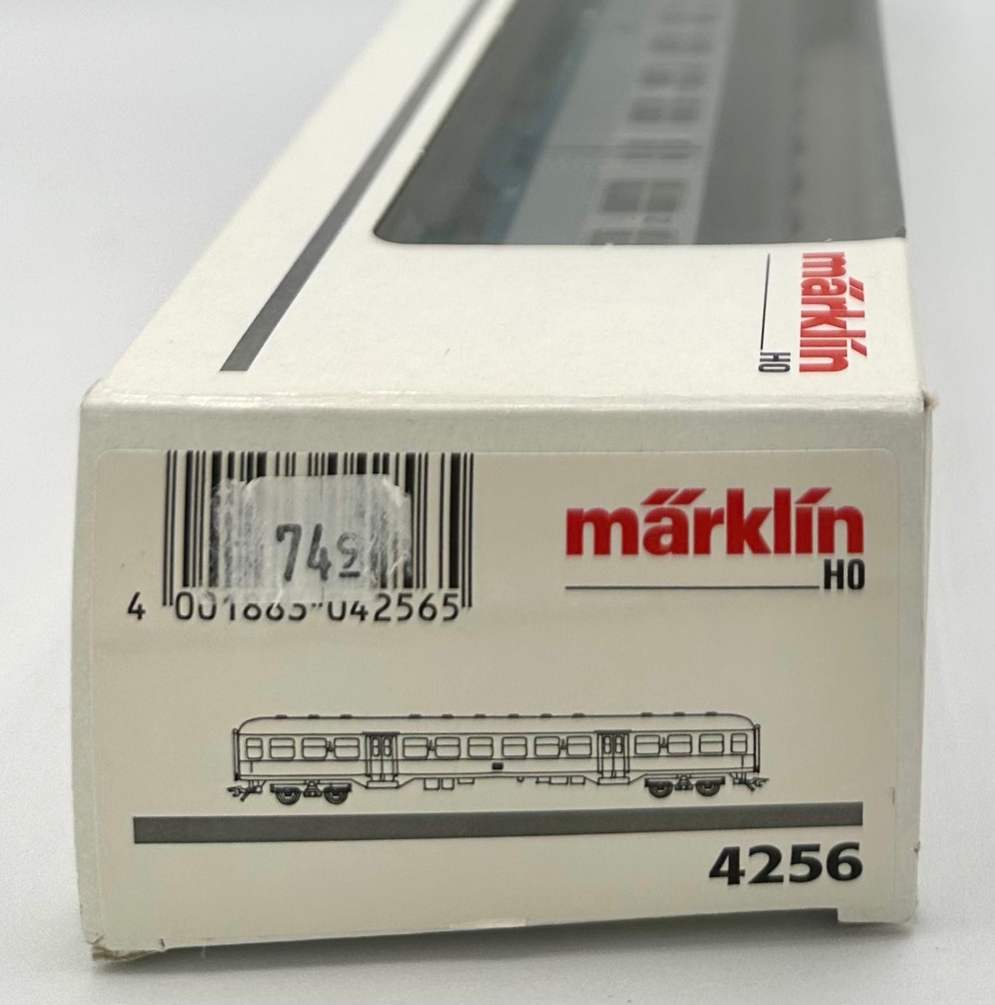 Marklin 4256 HO Scale DB 2nd Class Commuter Coach