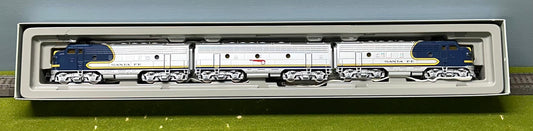 Marklin Digital HO 3662 ATSF Santa Fe Diesel Locomotive GM EMD F7