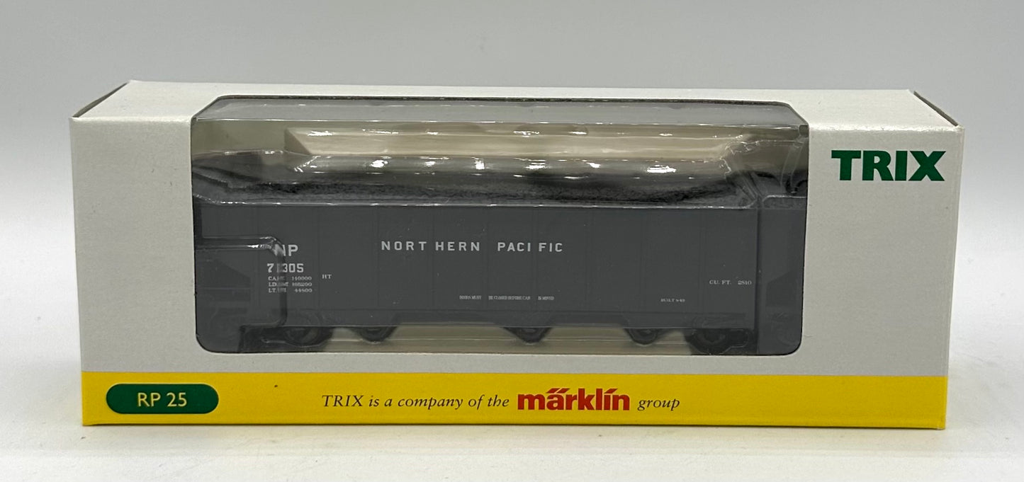 Marklin/Trix 24902-19 HO Scale Northern Pacific 3 Bay open Hopper with Load