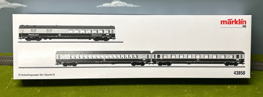Marklin 43858 HO Scale IC Express Train Passenger Car 3pc Set Epoche IV