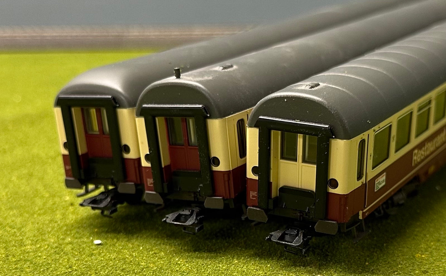 Marklin 43858 HO Scale IC Express Train Passenger Car 3pc Set Epoche IV