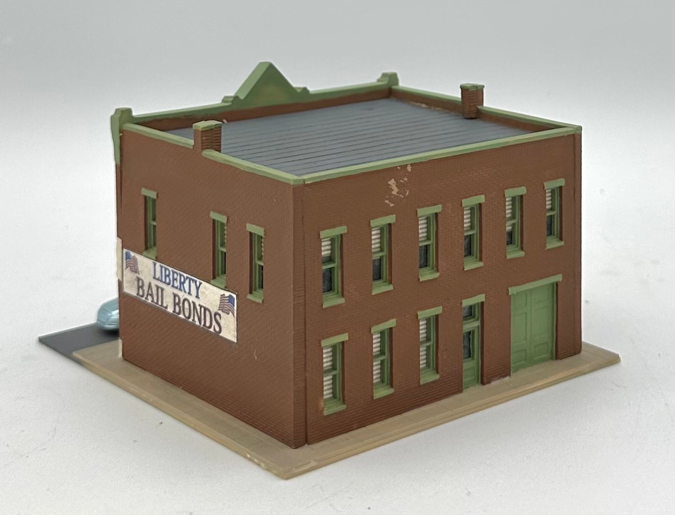 Woodland Scenics N Scale Custom Painted, "Liberty Bail Bonds ",Window treatments