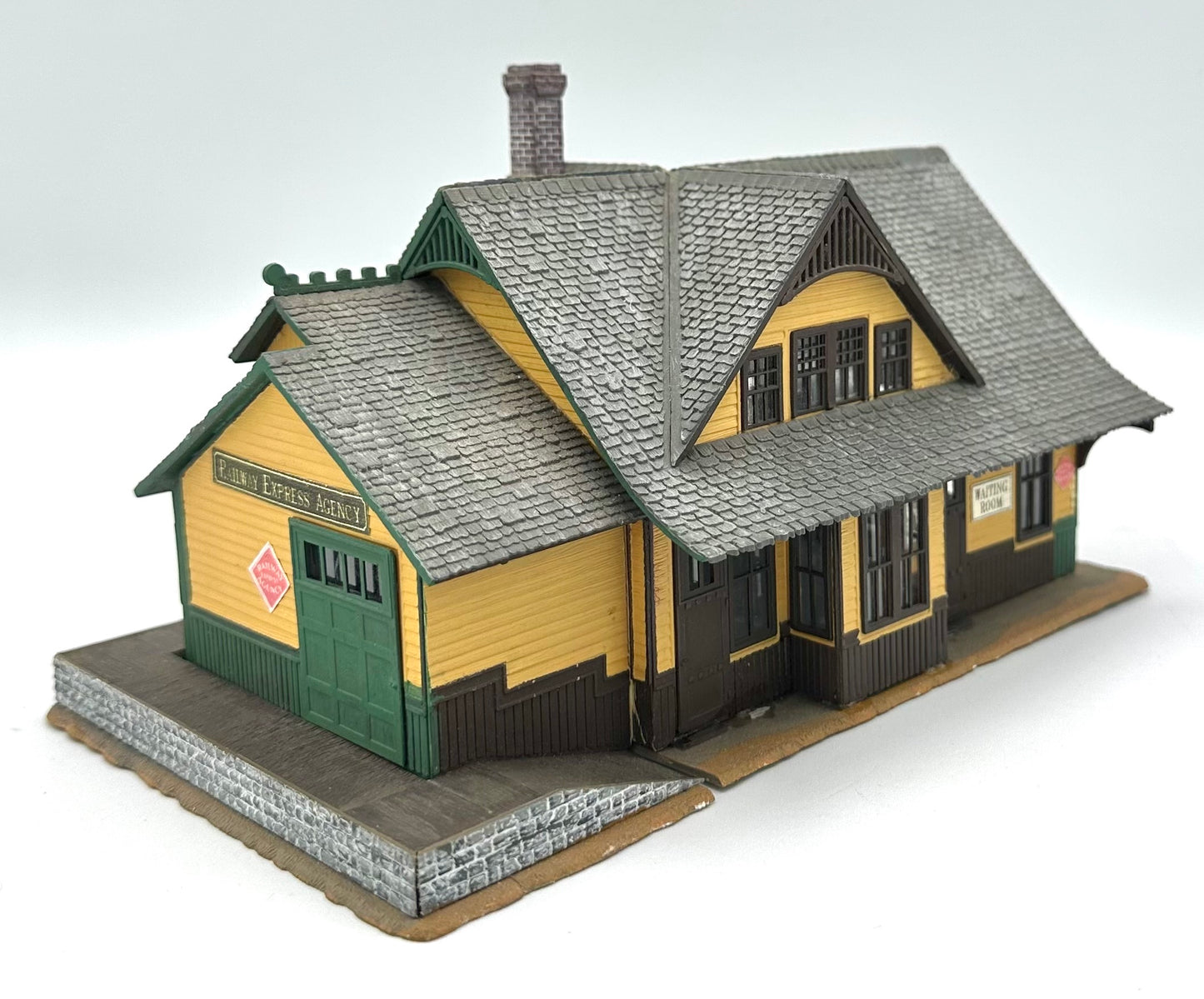 HO Scale Custom Painted, "Small Country Station"