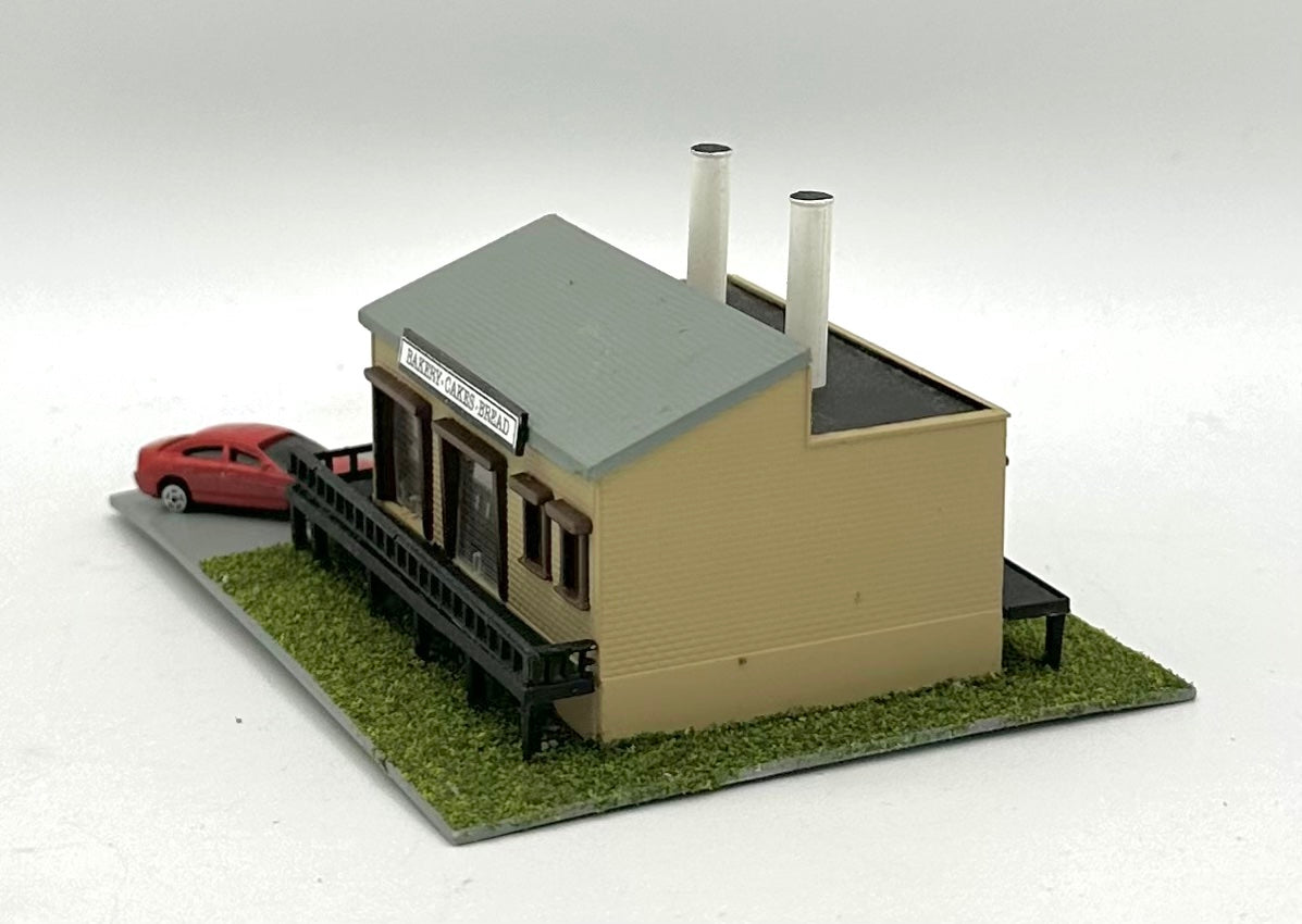 Bachmann N Scale Custom Painted, Bakery Fully Assembled