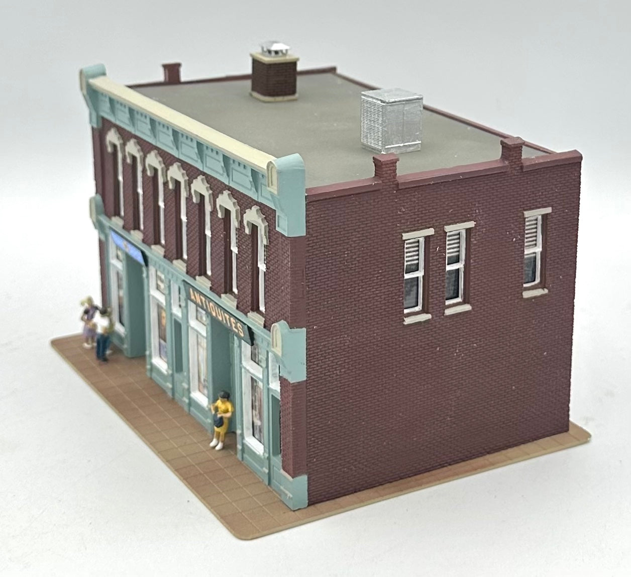 DPM HO Scale Fully Assembled High St. Block "Train Depot"/ Antiquites" " Lighted