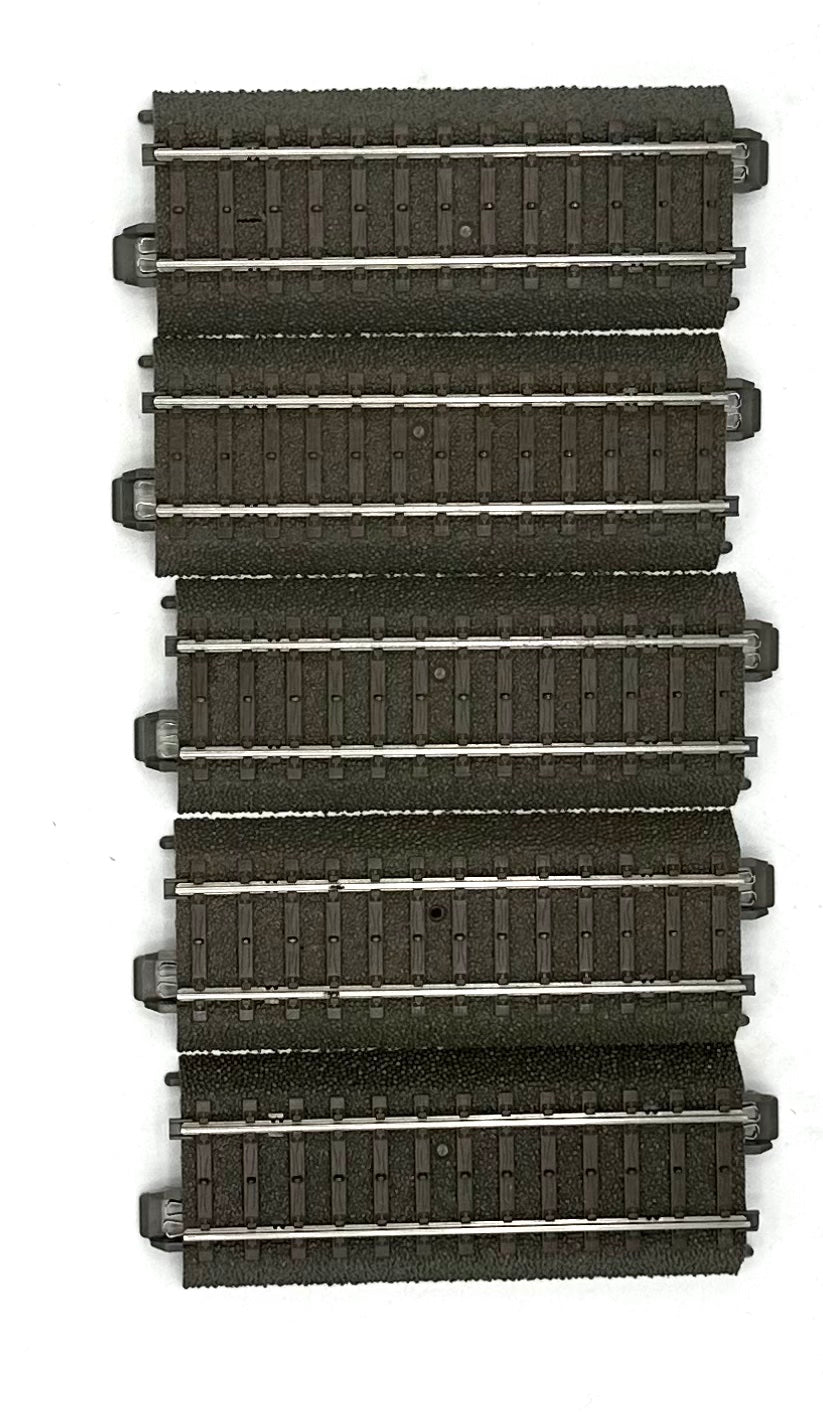 Marklin 24094 HO C-Track 3- Rail 3 11/16" 94.2mm Straight Track 5pc Pack