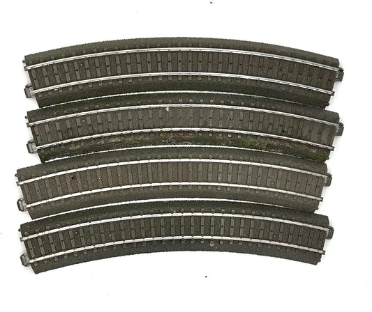 Marklin 24230 HO C-Track 3- Rail 17 1/4" 437.5mm*30 Degrees Curved Track 4pc Pack