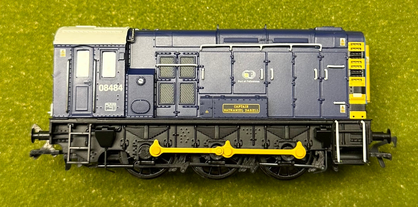 Bachmann HO BranchLine Limited Edition 465/504 Diesel Shunter Locomotive "Captain Nathaniel Darrell