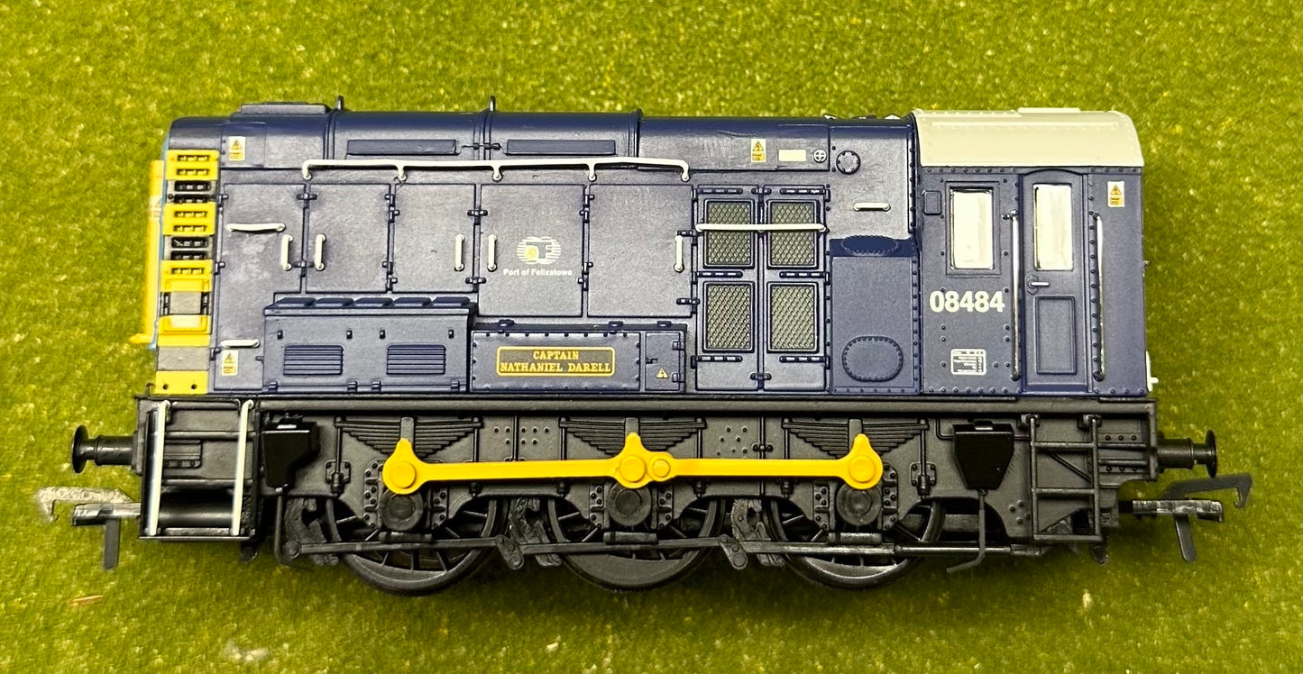 Bachmann HO BranchLine Limited Edition 465/504 Diesel Shunter Locomotive "Captain Nathaniel Darrell