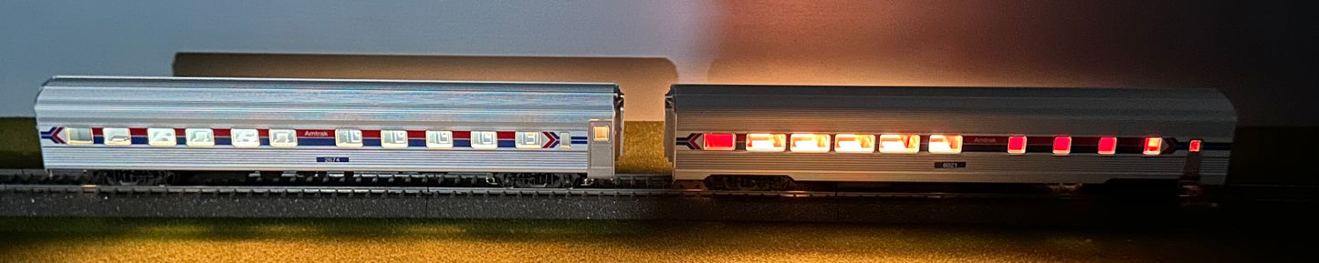 Marklin 43600 HO 3-Rail AC 5pc Amtrak Passenger Car Streamliner Set