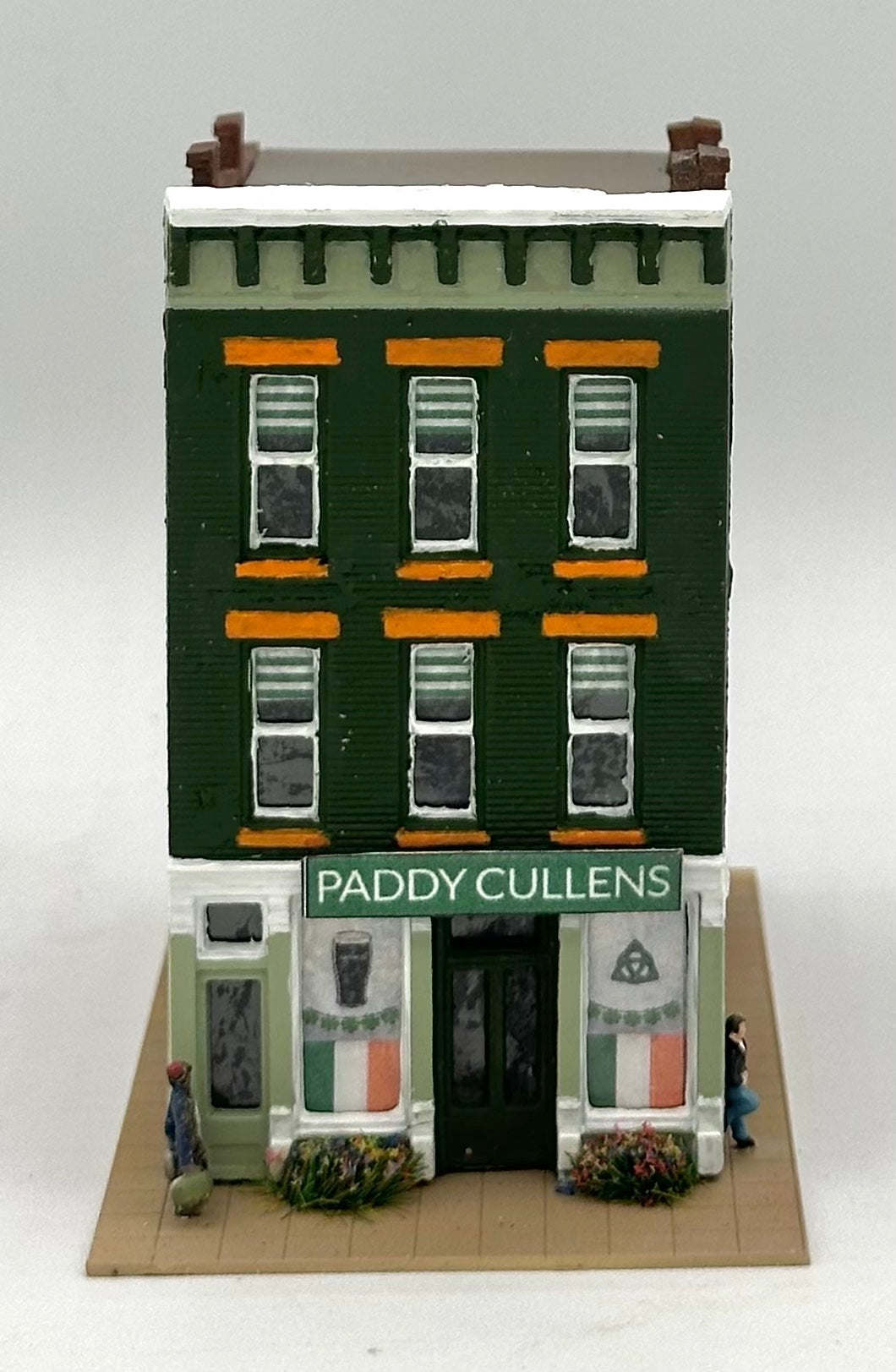 DPM N Scale Custom Painted 3 Story Building "Paddy Cullens" Irish Bar/Pub