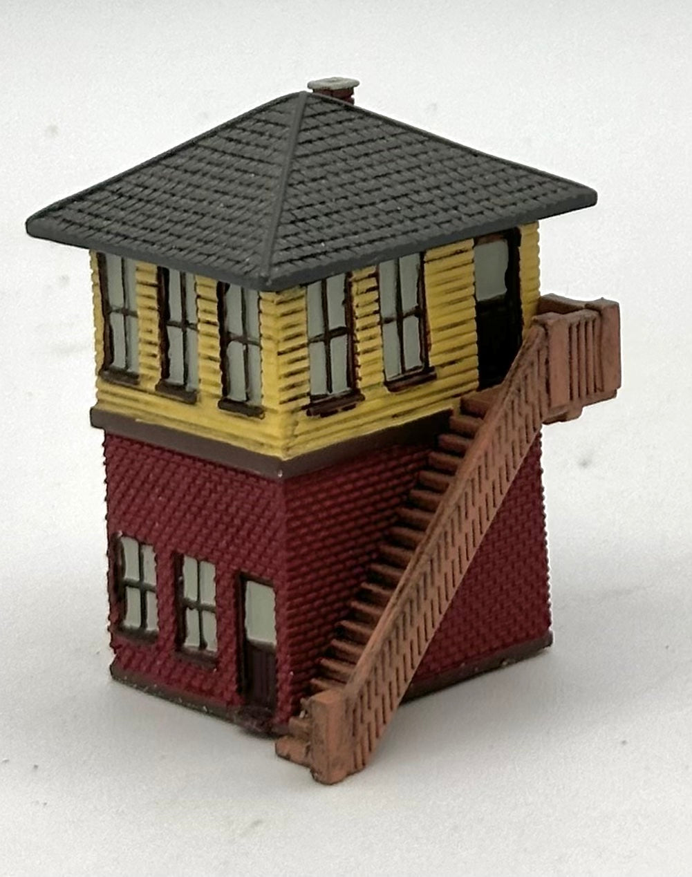 Z Scale Resin Trackside Signal Tower Fully Assembled