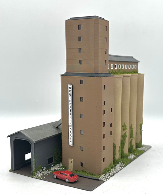 N Scale&nbsp; Grain Elevator Custom Painted/Weathered "Southern Grain" w/ Landscaping, Fully Assembled