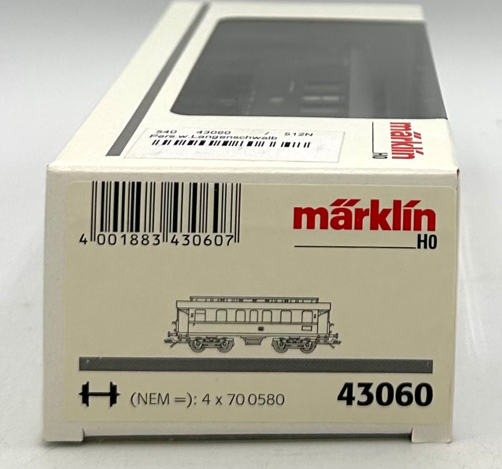 Marklin 43060 HO Scale 2nd Class German Federal Railways DB Passenger Car