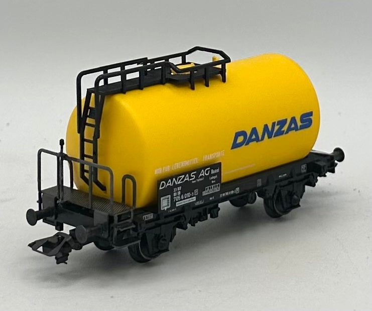 Marklin 46422 HO Scale "DANZAS" Tank Car
