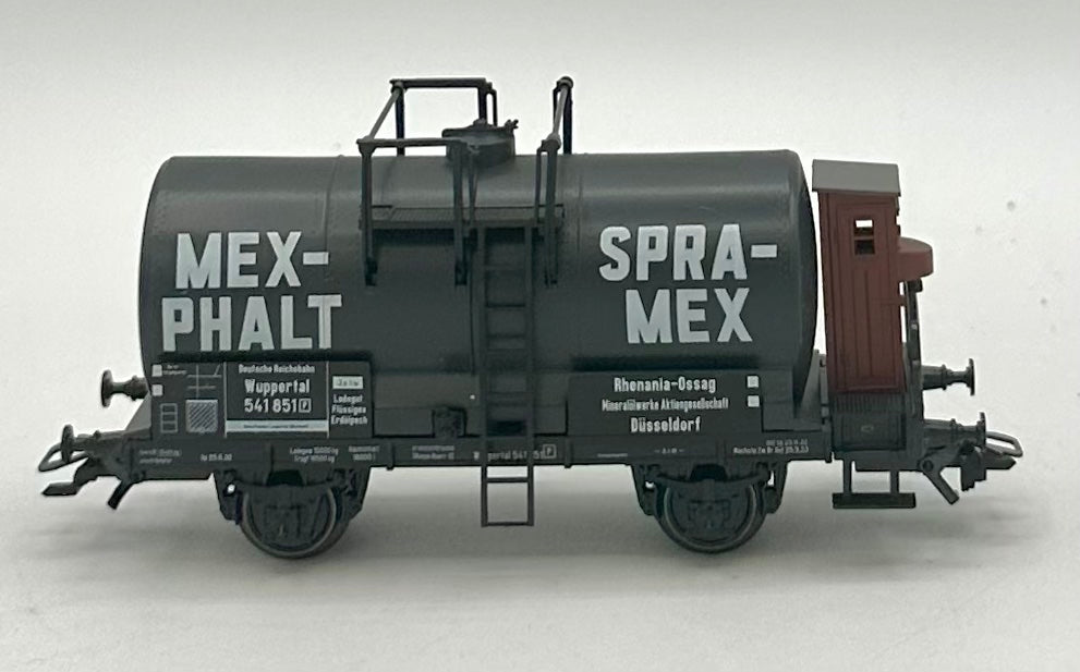Marklin 4871 HO Scale "Mex-Phalt"-"Spra-Mex" Tank Car