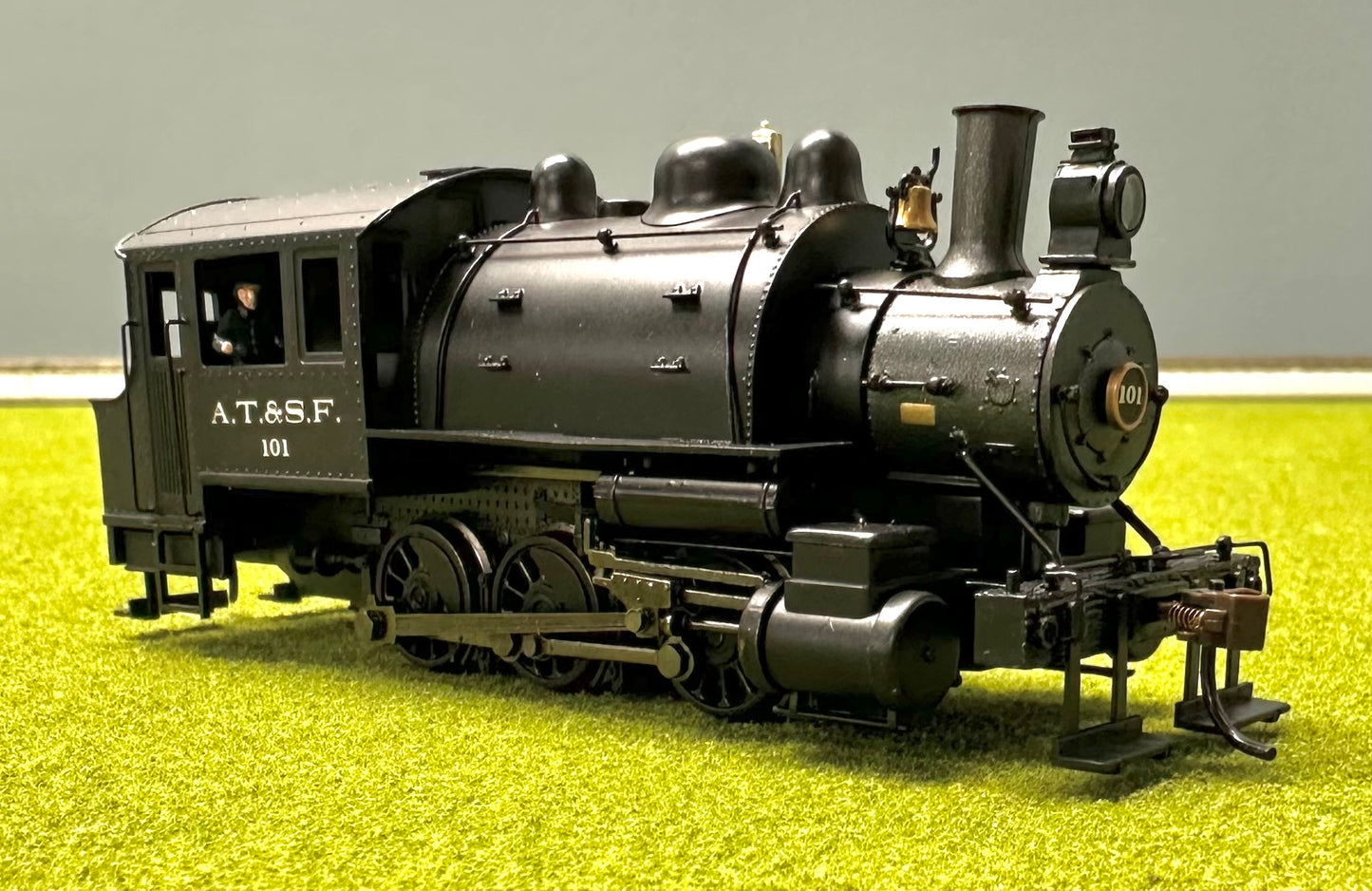 Spectrum 81812 HO Scale Saddle Tank Loco 0-6-0 AT&SF DCC Steam Locomotive