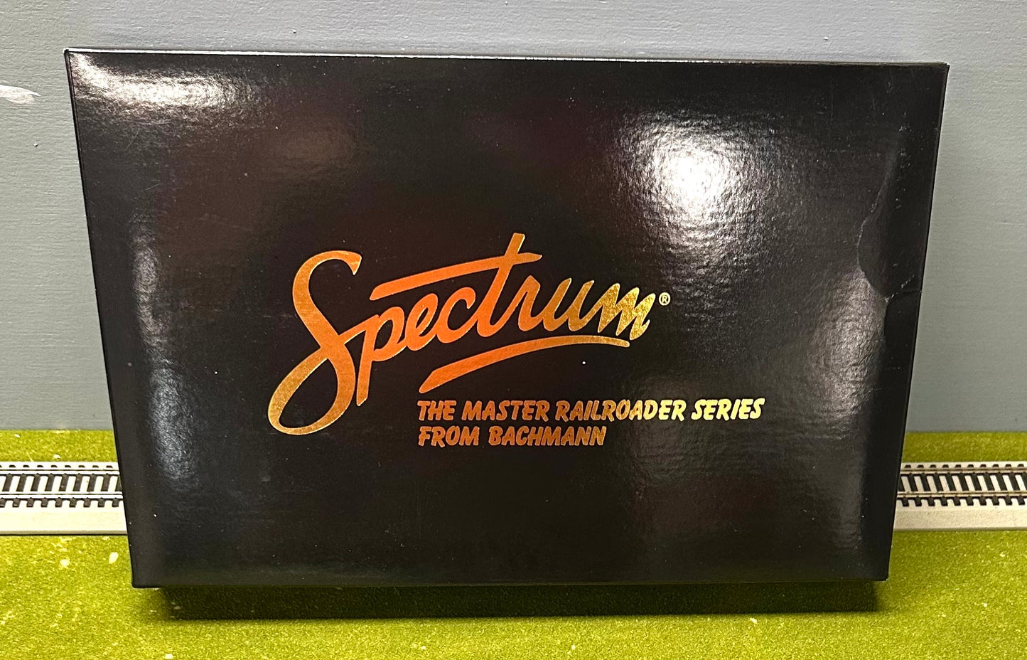 Spectrum 81705 HO Scale 2 10-0 Russian Decapod Frisco DC DCC ready Steam Locomotive