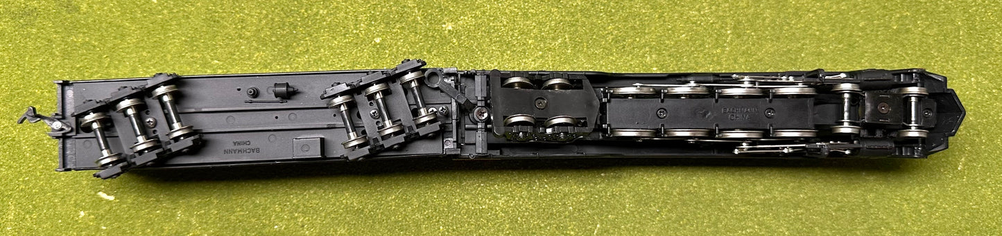 Bachmann Plus 11315 HO Scale Class J N&W 4-8-4 w/Smoke DC Steam Locomotive