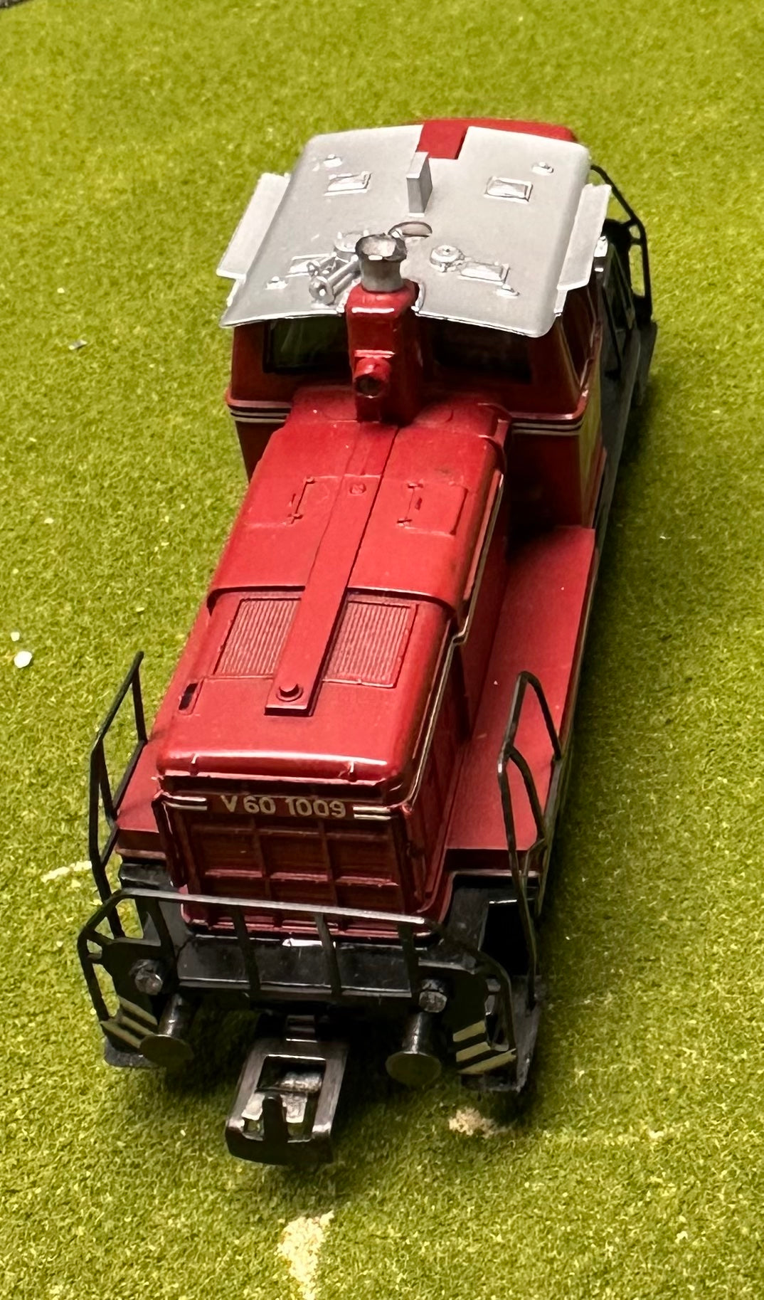 Marklin 3065 HO Rare Analog 3-Rail AC Diesel Locomotive. DB V60 1009