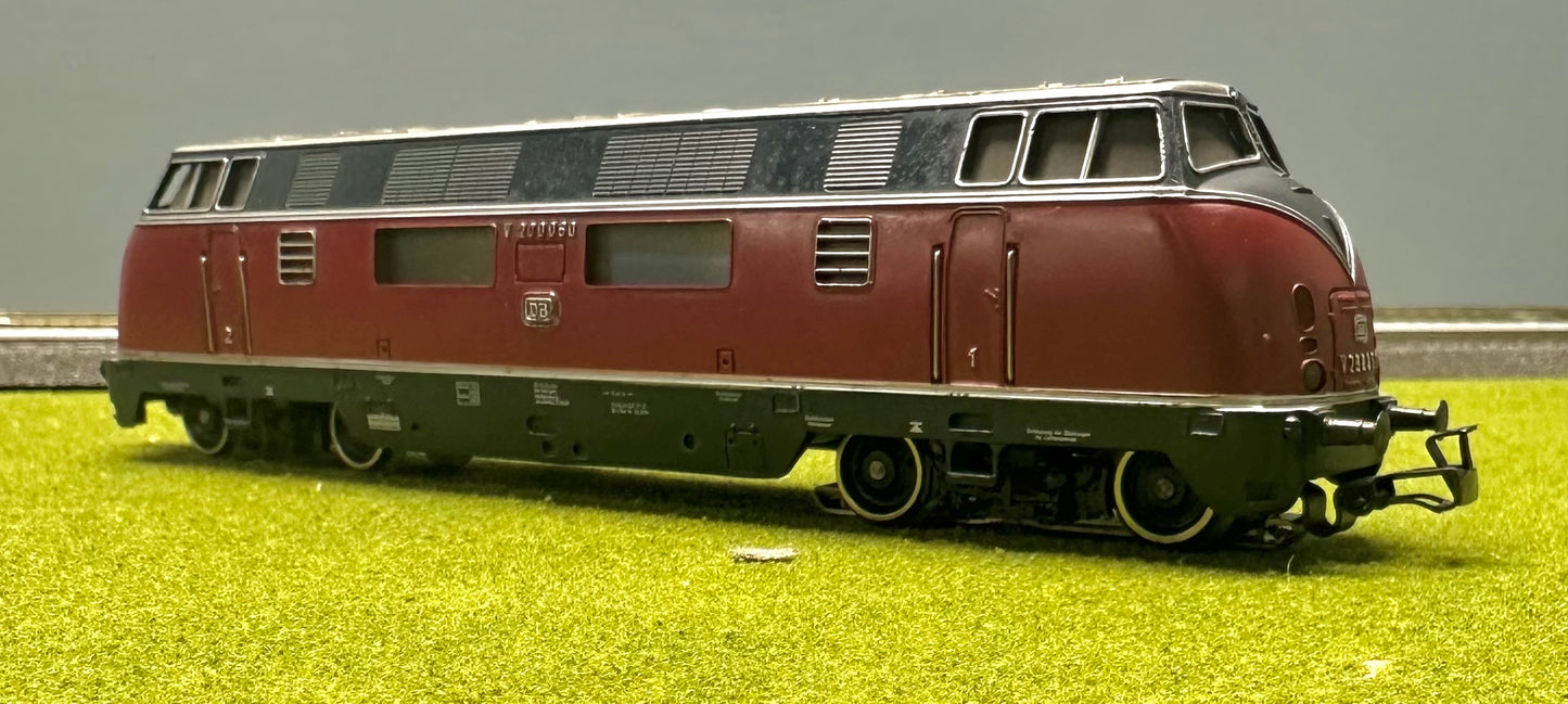 Marklin HO DB V200 060 3-Rail Analog AC Diesel Locomotive