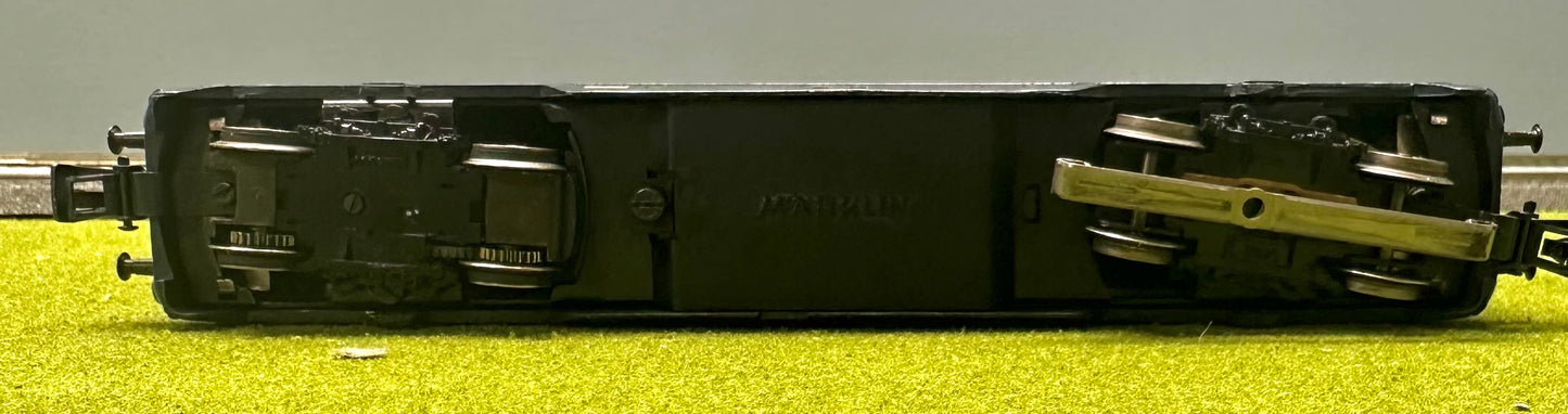 Marklin HO DB V200 060 3-Rail Analog AC Diesel Locomotive