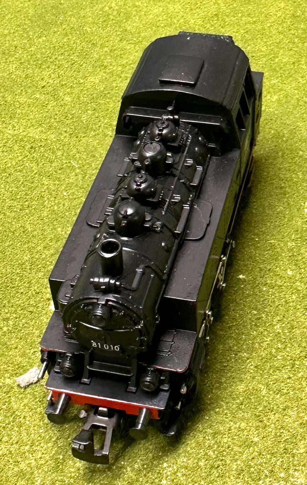 Marklin HO DB BR 81 010 3-Rail Analog AC Steam Locomotive