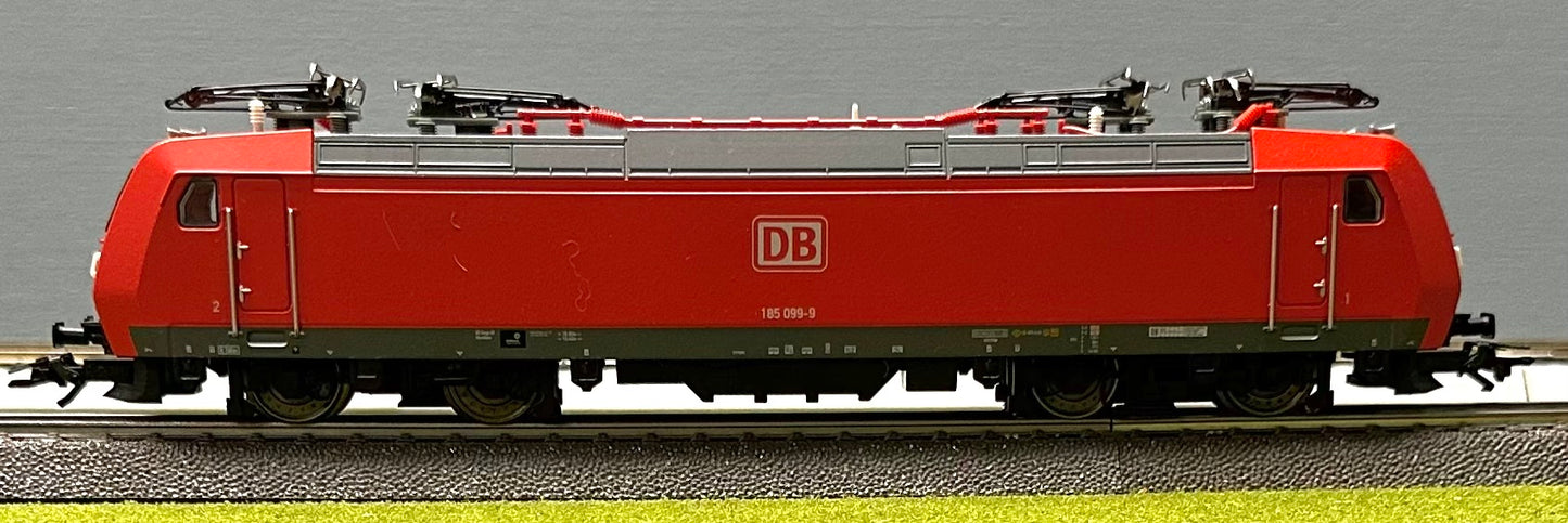 Marklin 36856 HO Analog 3-Rail AC Electric Locomotive DB 185 099-9