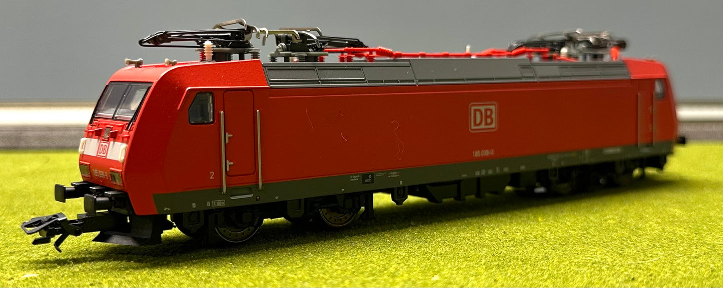Marklin 36856 HO Analog 3-Rail AC Electric Locomotive DB 185 099-9