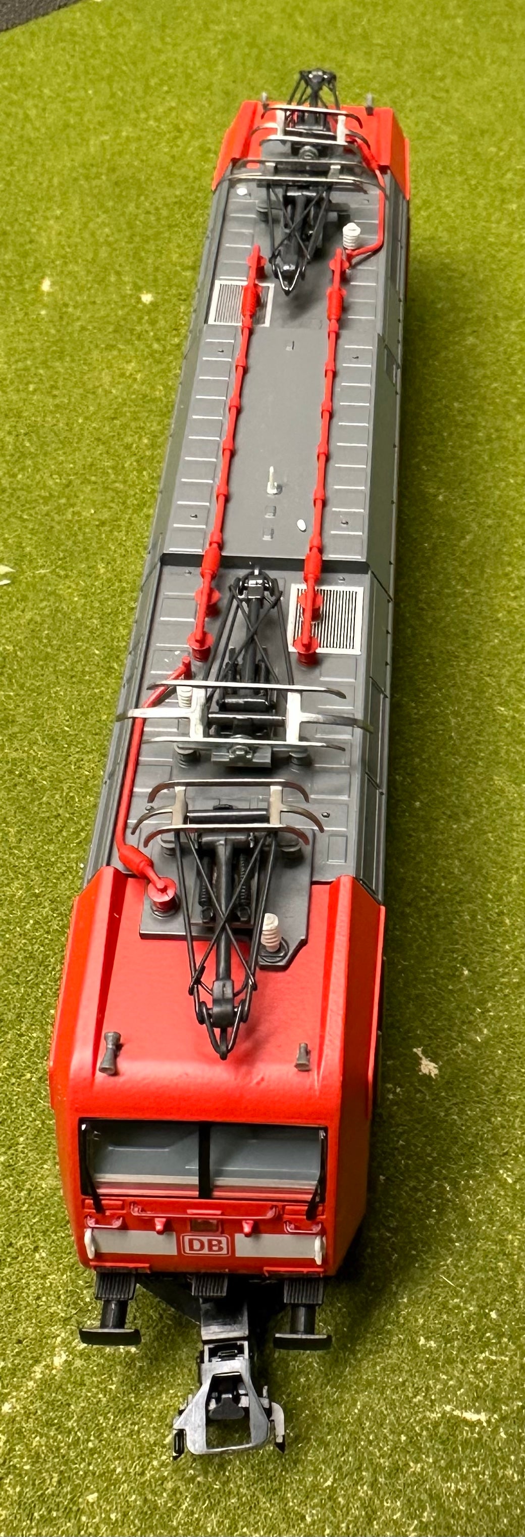 Marklin 36856 HO Analog 3-Rail AC Electric Locomotive DB 185 099-9