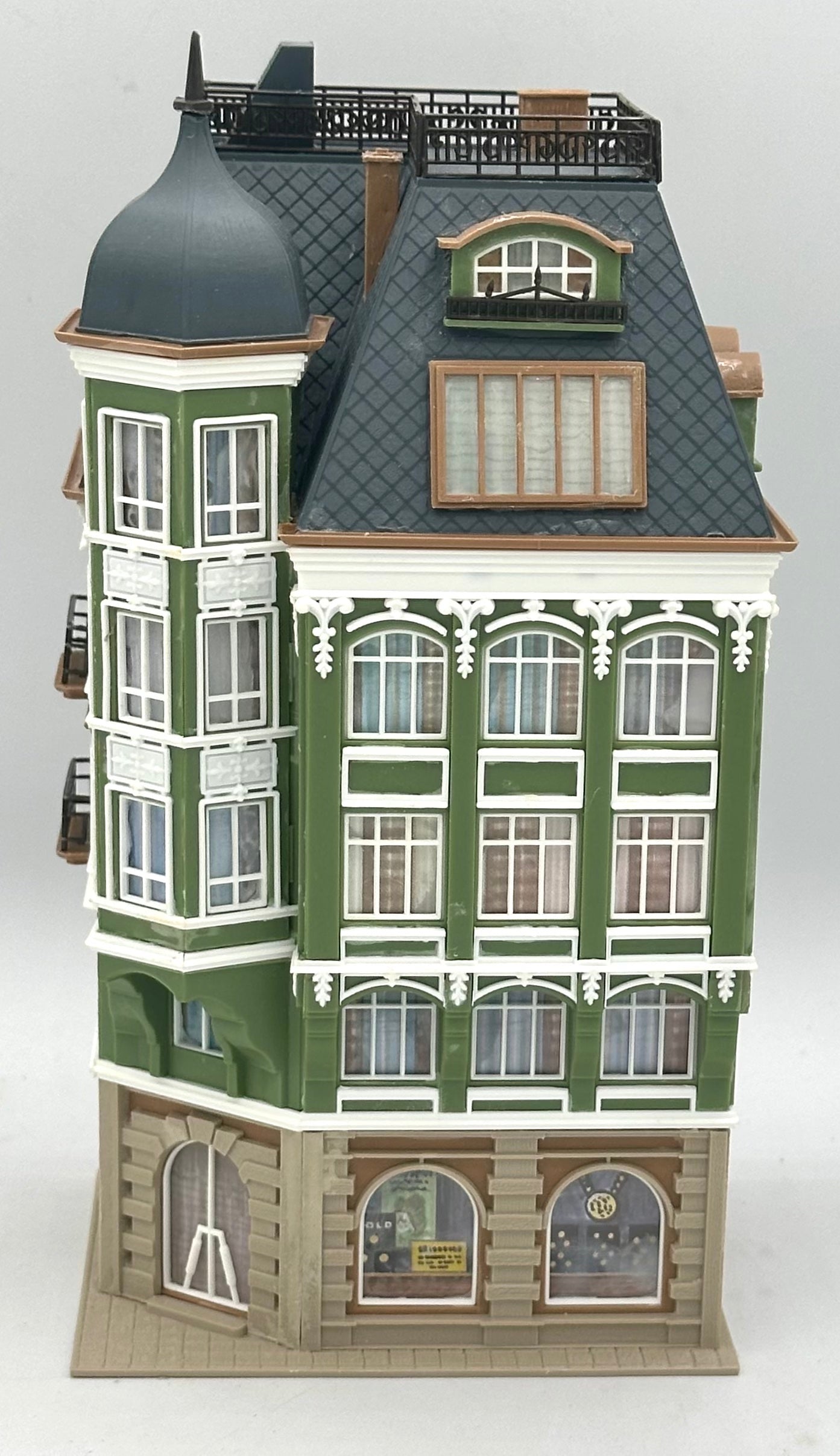 Vollmer 43771/3771  Bank House Fully Assembled