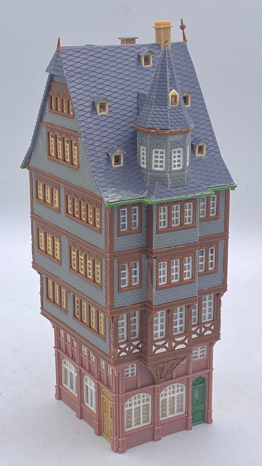 Faller B-912 HO Old City Building Fully Assembled