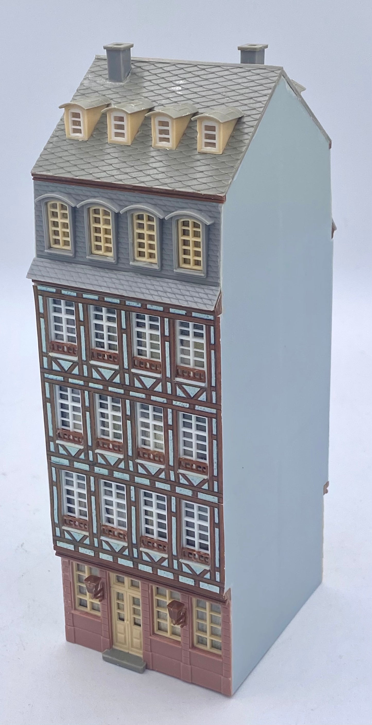 Faller B-913 HO German Town House, "Small Dachsberg" Building