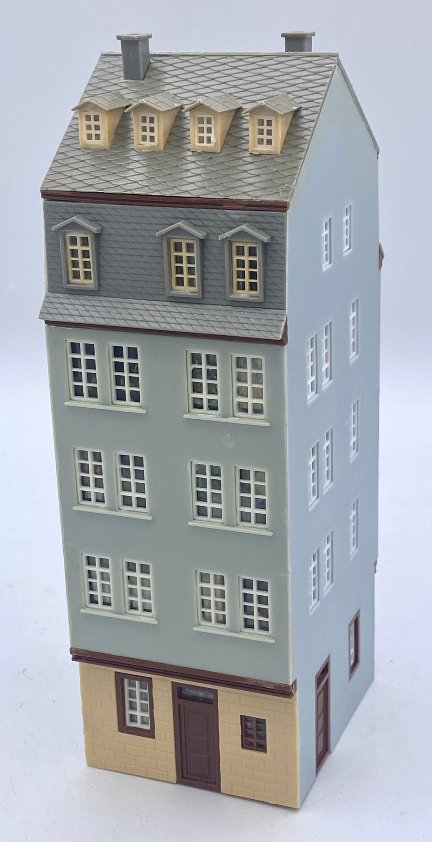 Faller B-913 HO German Town House, "Small Dachsberg" Building