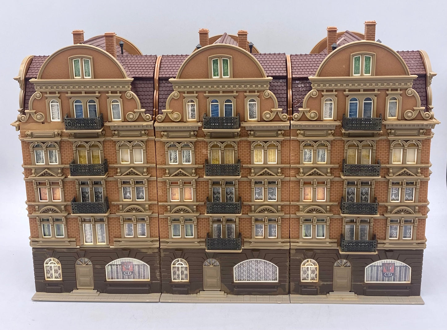 Vollmer 43775 HO City Building / Palace Fully Assembled