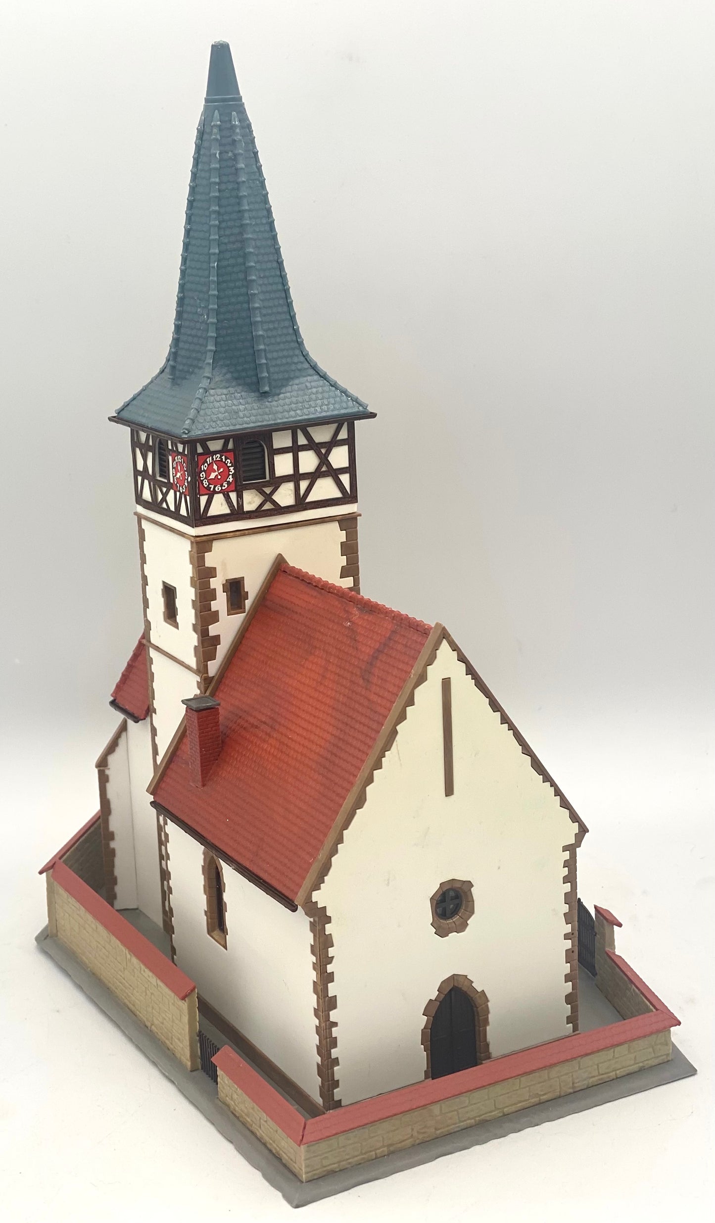 Kibri 39772 HO Scale Village Church of Ditzingen