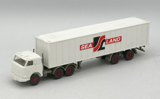Wiking Ho Scale Sealand Semi Truck and Trailer