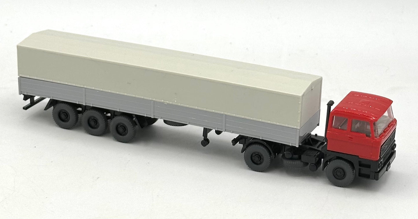 Wiking Ho Scale 10 wheel Delivery Truck and Trailer