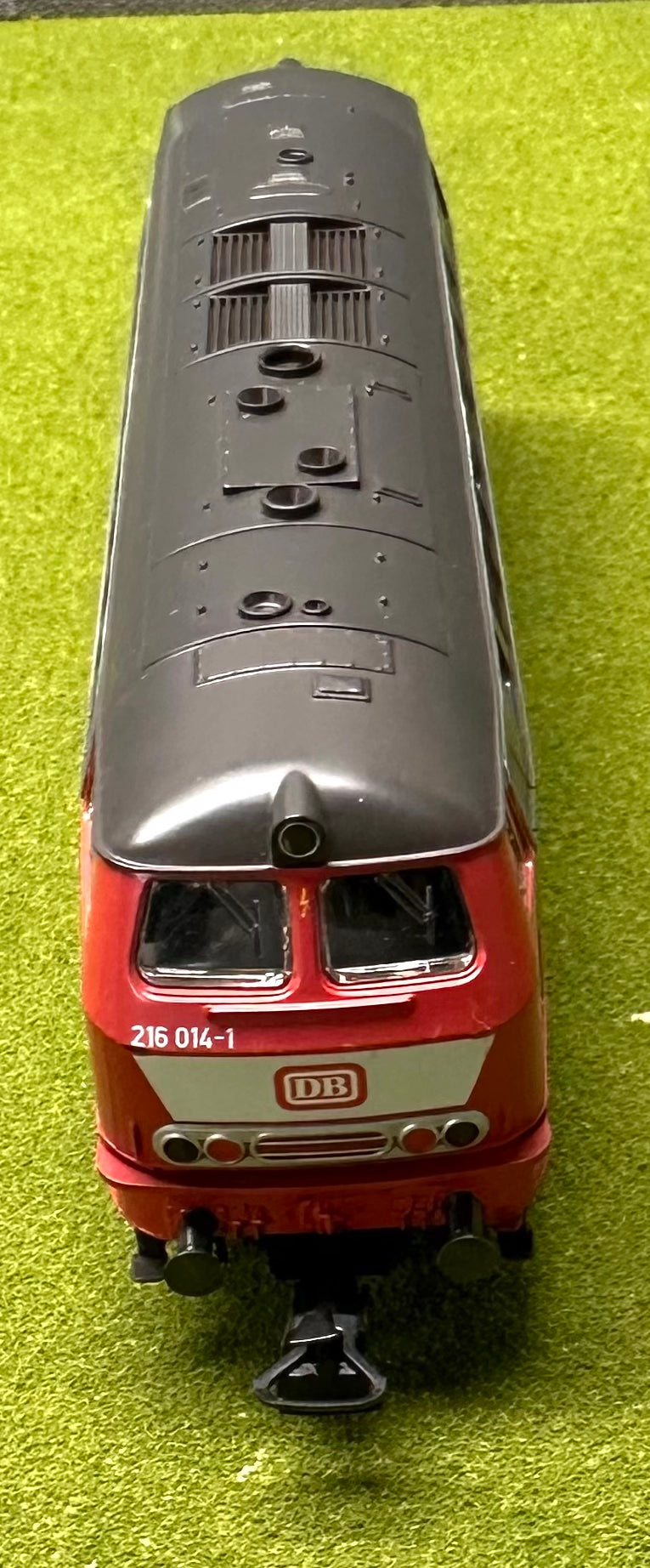 Marklin 3079 HO DB BR216 3-Rail Analog AC Diesel Locomotive