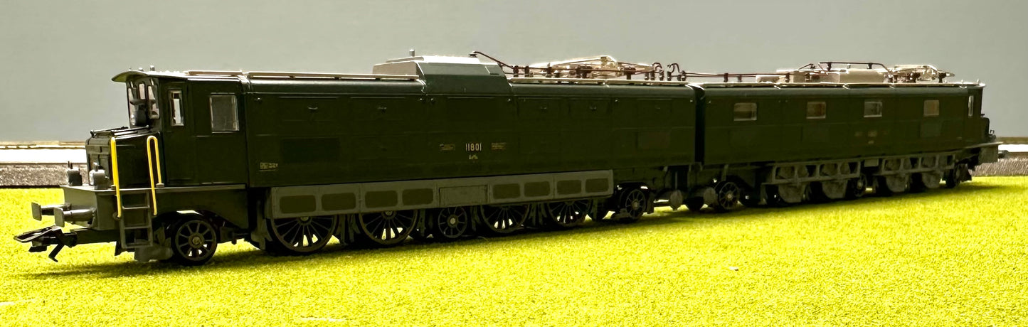 Marklin 33593 HO Ae 8/14 Analog 3-Rail AC Analog Double Electric Locomotive