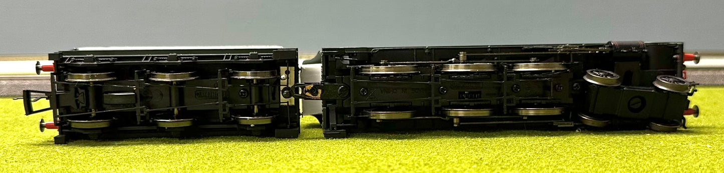 Hornby R2502 HO/OO BR 0-6-0 "Overton Grange" Steam Locomotive DCC Ready