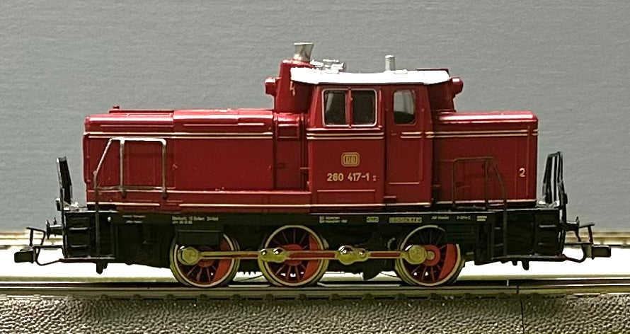 Marklin HO Rare Analog 3-Rail AC Diesel Locomotive. DB BR260 417-1