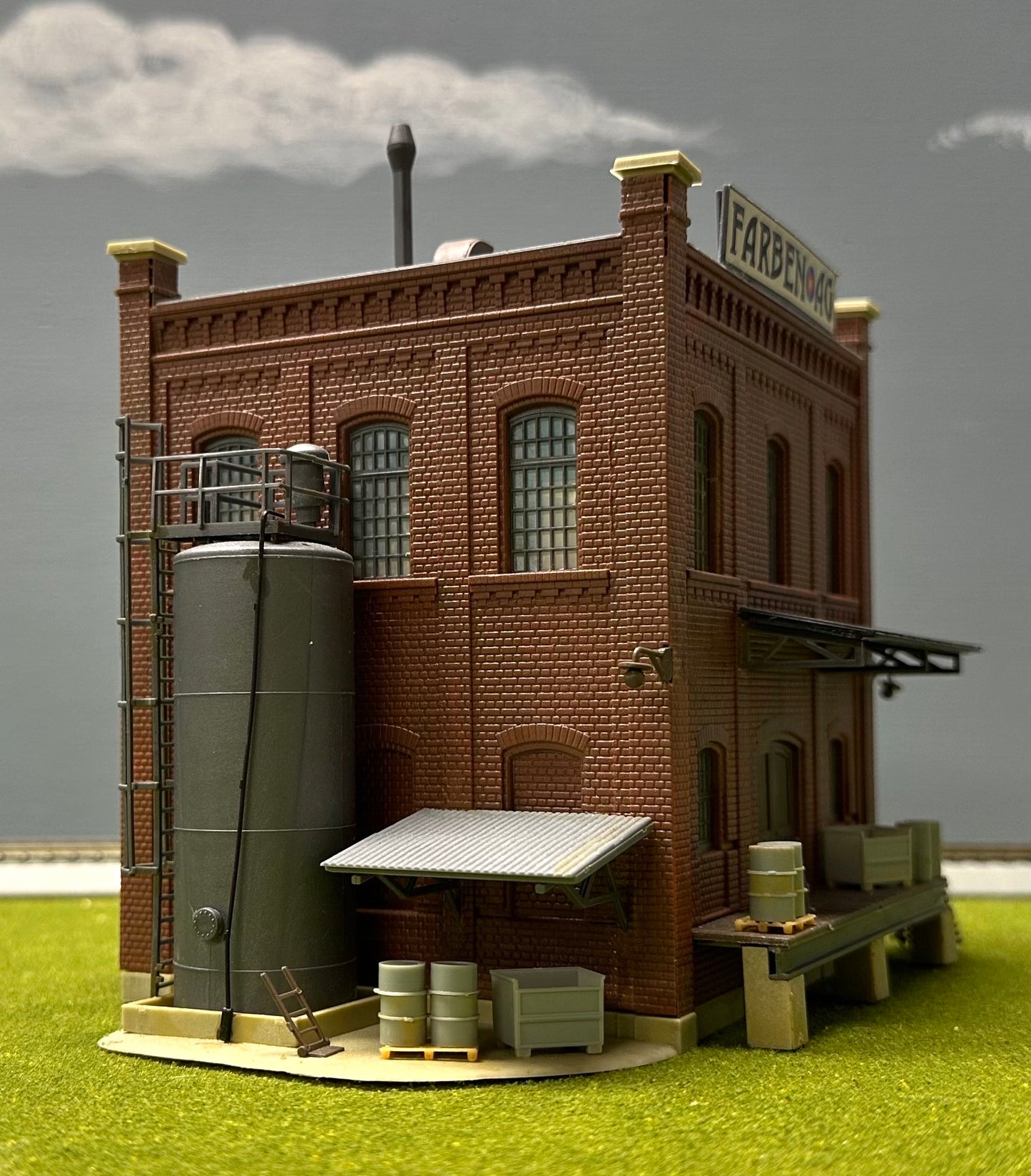 Kibri 9786 HO Scale FARBEN-AG Factory