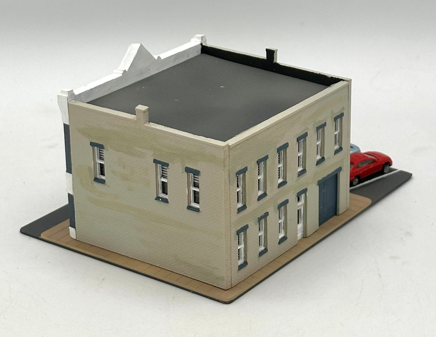 DPM Woodland Scenics N Scale Custom Painted "Whit's Steak House" Lighted Diorama.