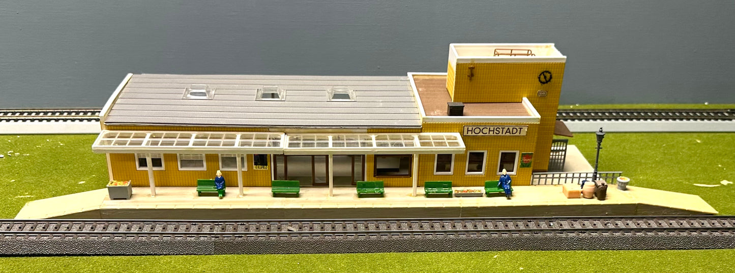 Vollmer HO 3540 Rhienburg Station Passenger Terminal , Fully Assembled
